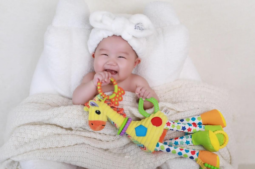 眉山宝宝最晚多久会走路 眉山宝宝最晚多久会走路