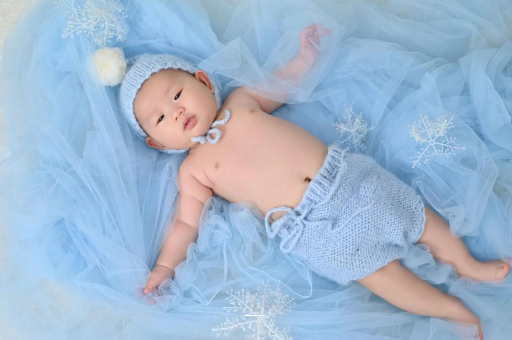 眉山宝宝要不要穿袜子 眉山宝宝要不要穿袜子